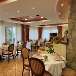 Hotel Grahor Depandance Sežana